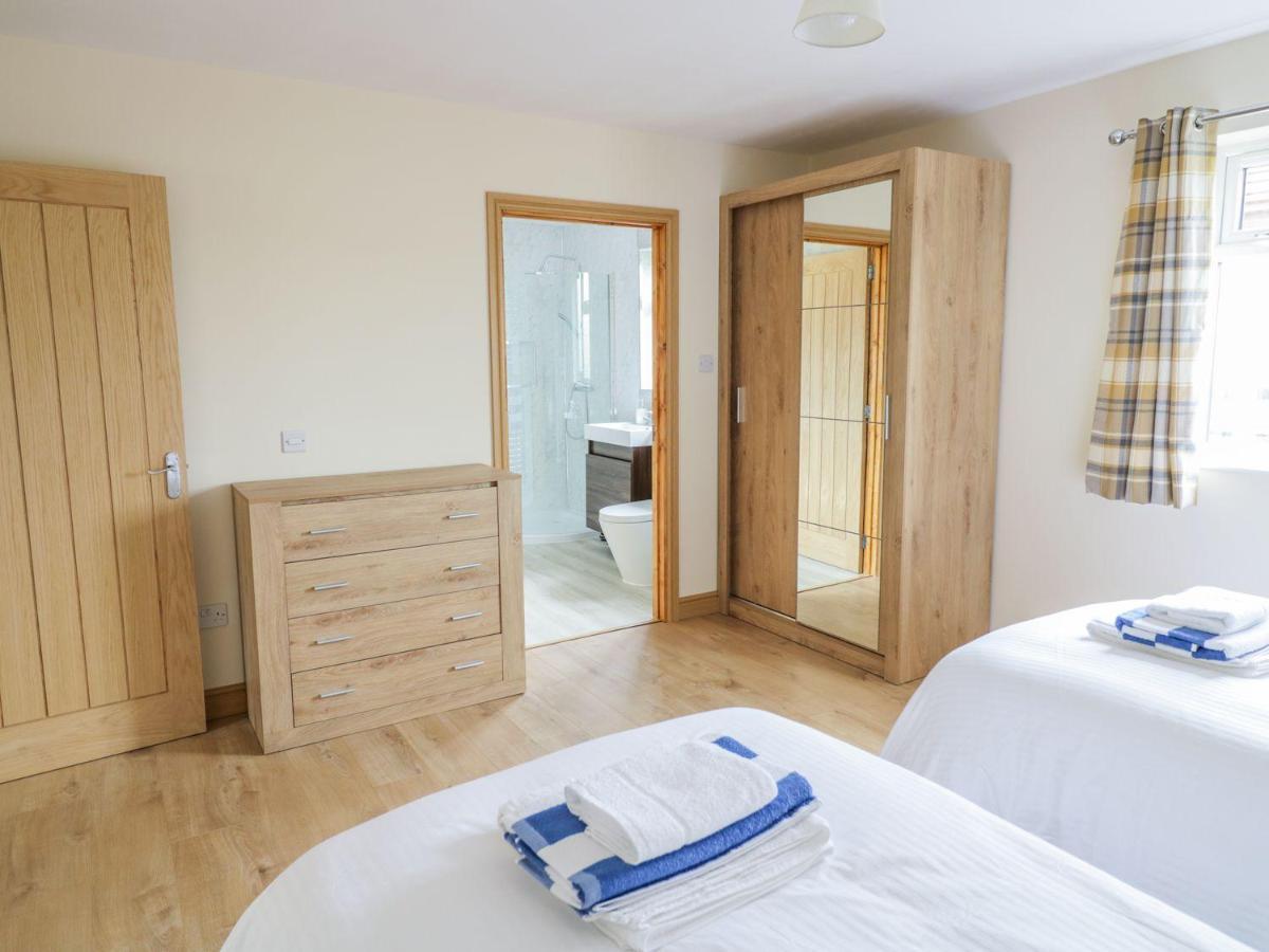Makins Lodges Nuneaton Exterior foto